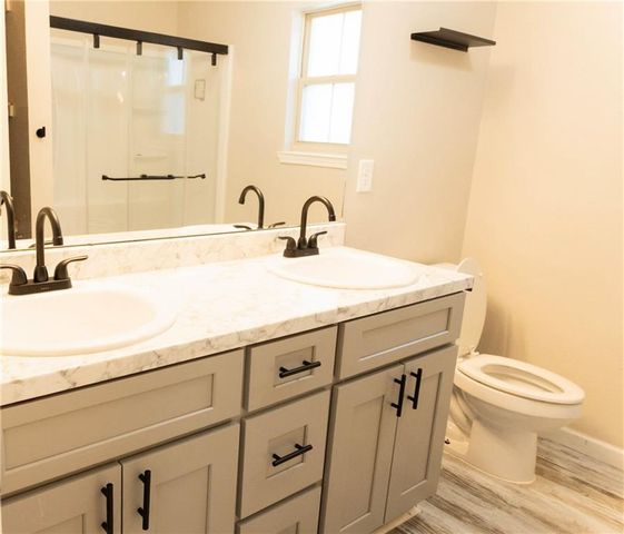 2201 Liberty E Drive, Mobile, AL 36608