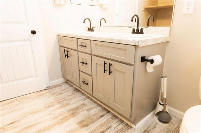 2201 Liberty E Drive, Mobile, AL 36608