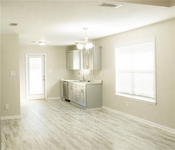 2201 Liberty E Drive, Mobile, AL 36608