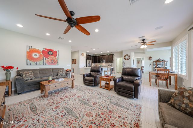 18086 W CEDARWOOD Lane, Goodyear, AZ 85338