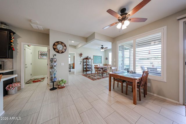 18086 W CEDARWOOD Lane, Goodyear, AZ 85338