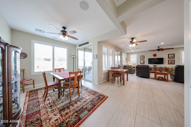 18086 W CEDARWOOD Lane, Goodyear, AZ 85338