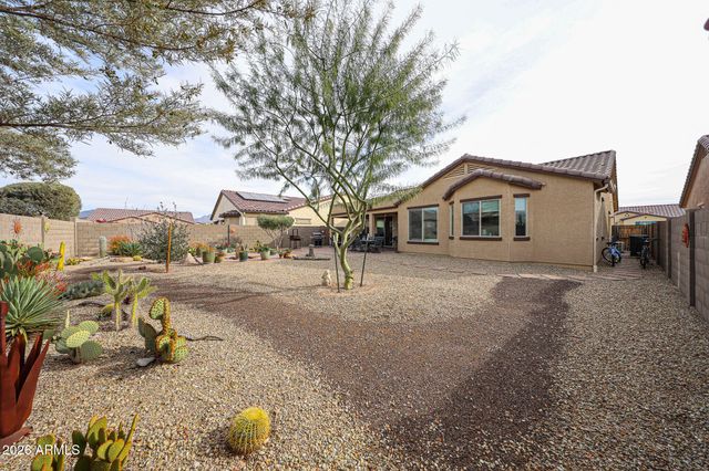 18086 W CEDARWOOD Lane, Goodyear, AZ 85338