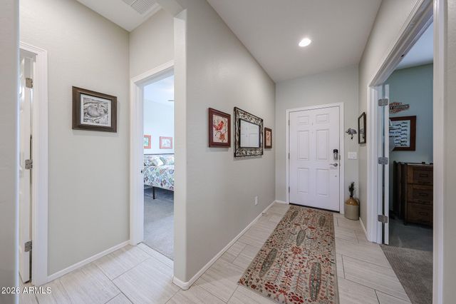 18086 W CEDARWOOD Lane, Goodyear, AZ 85338