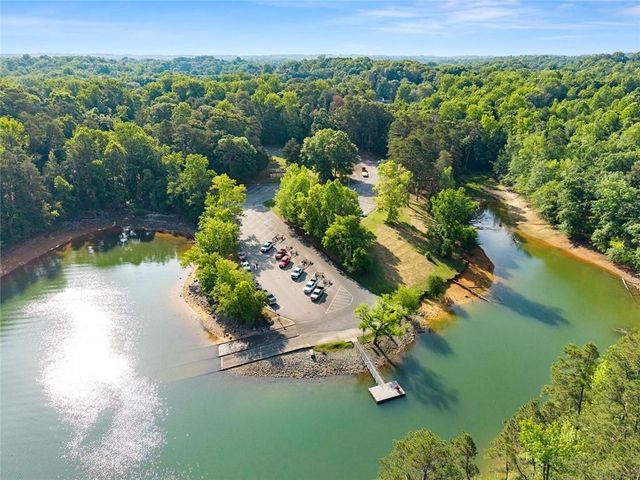 2639 Little River Park Road, Gainesville, GA 30506