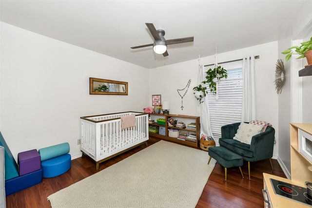 2425 Northgate Drive W, Irving, TX 75062