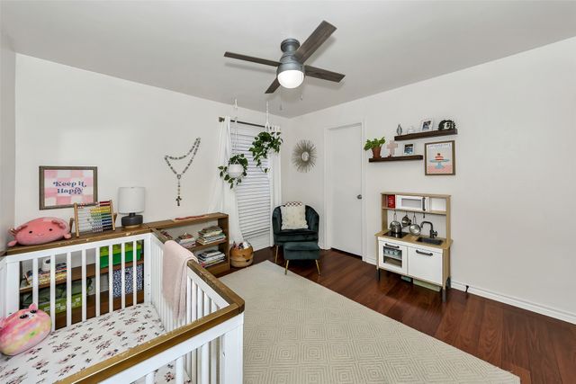 2425 Northgate Drive W, Irving, TX 75062