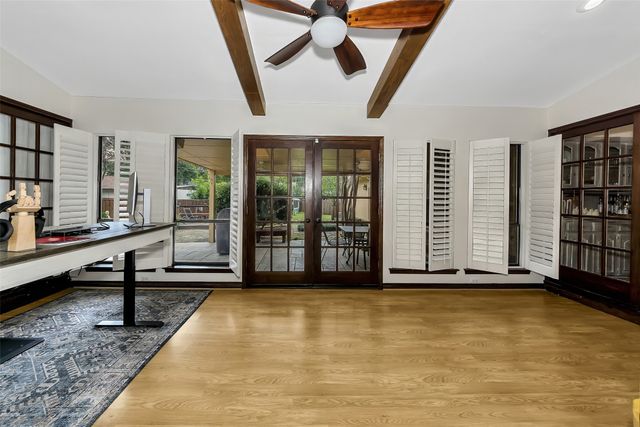 2425 Northgate Drive W, Irving, TX 75062