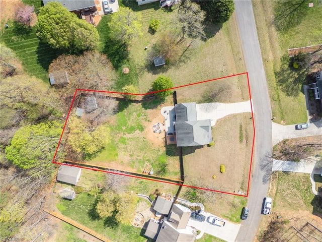 114 Riverton Drive, Statesville, NC 28625
