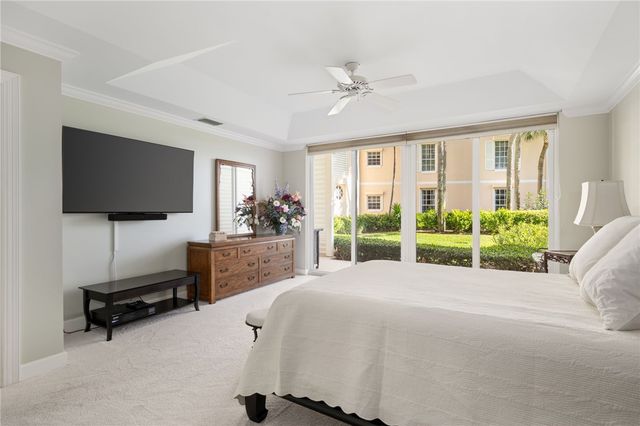 1250 W Southwinds Boulevard 111, Vero Beach, FL 32963