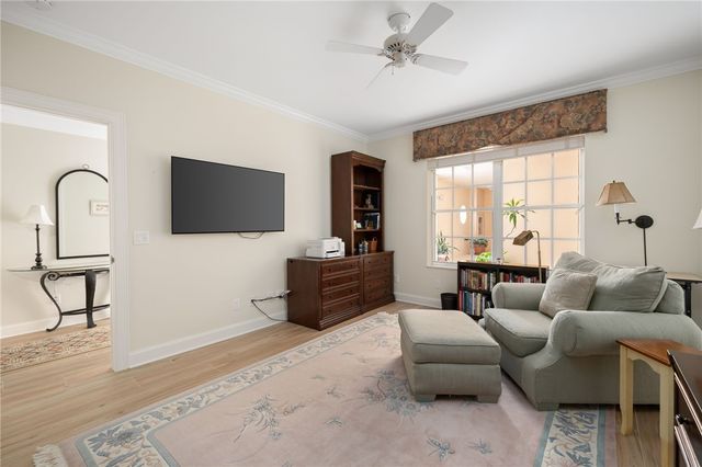 1250 W Southwinds Boulevard 111, Vero Beach, FL 32963