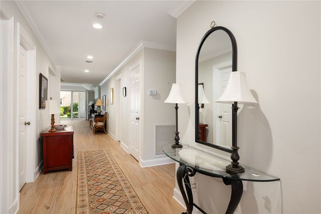 1250 W Southwinds Boulevard 111, Vero Beach, FL 32963