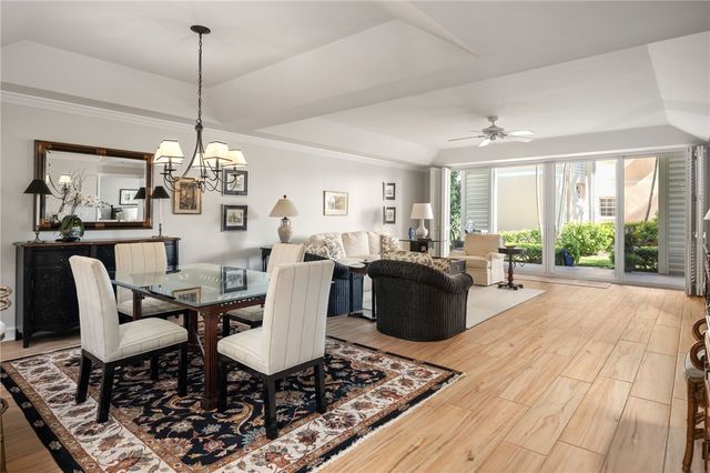 1250 W Southwinds Boulevard 111, Vero Beach, FL 32963