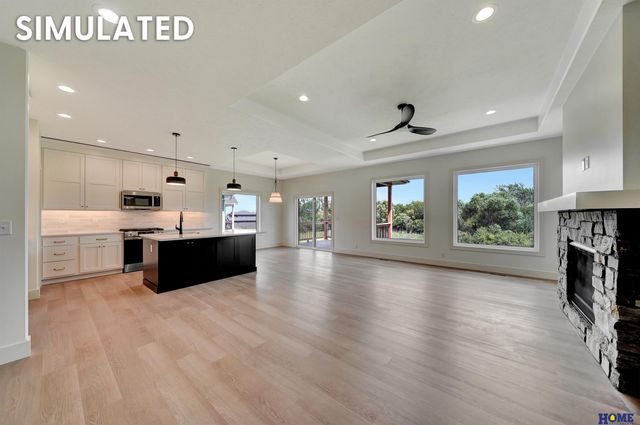 550 Eloise Avenue, Lincoln, NE 68520