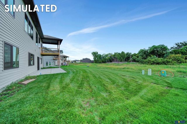 550 Eloise Avenue, Lincoln, NE 68520