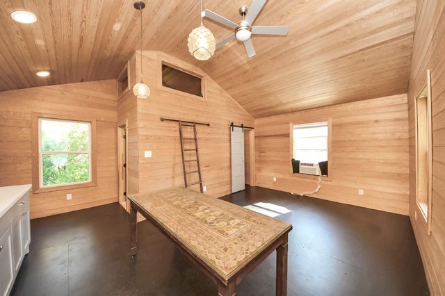 1202 Archer Street, Houston, TX 77009