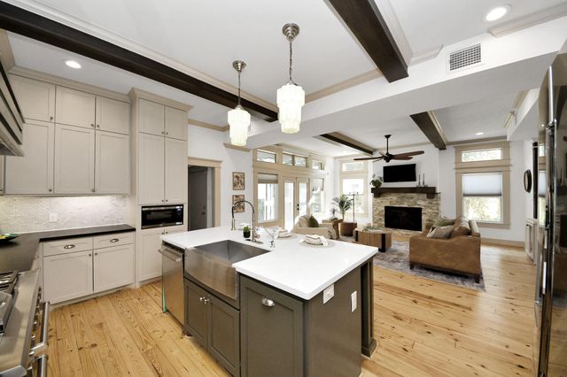 1202 Archer Street, Houston, TX 77009