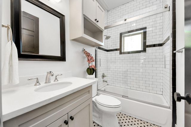 1202 Archer Street, Houston, TX 77009