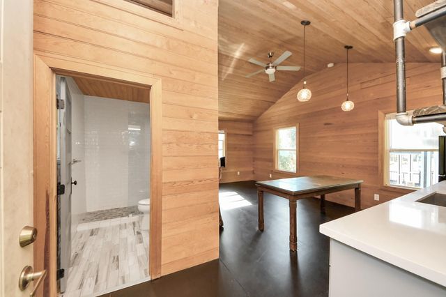 1202 Archer Street, Houston, TX 77009