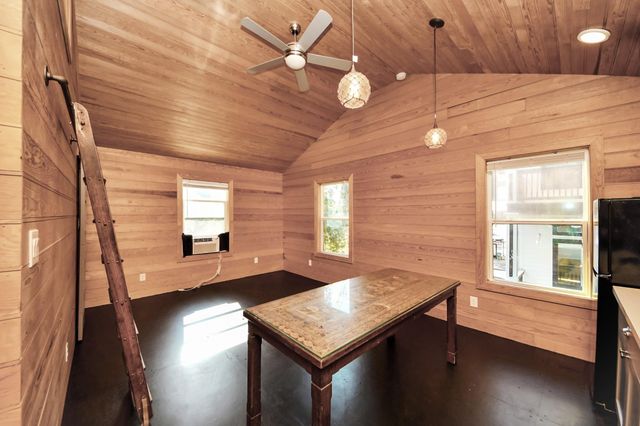 1202 Archer Street, Houston, TX 77009