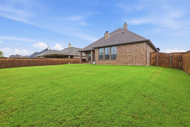 1152 Blue Sky Lane, Burleson, TX 76058
