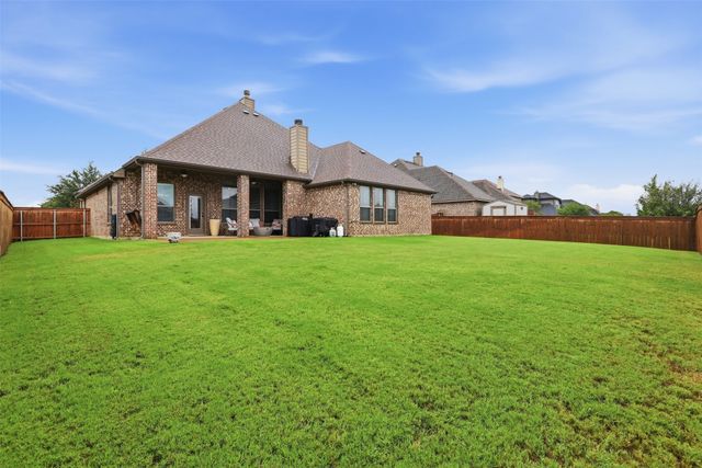 1152 Blue Sky Lane, Burleson, TX 76058