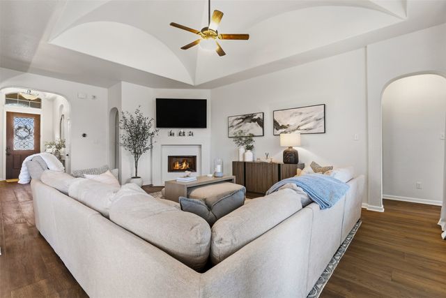 1152 Blue Sky Lane, Burleson, TX 76058