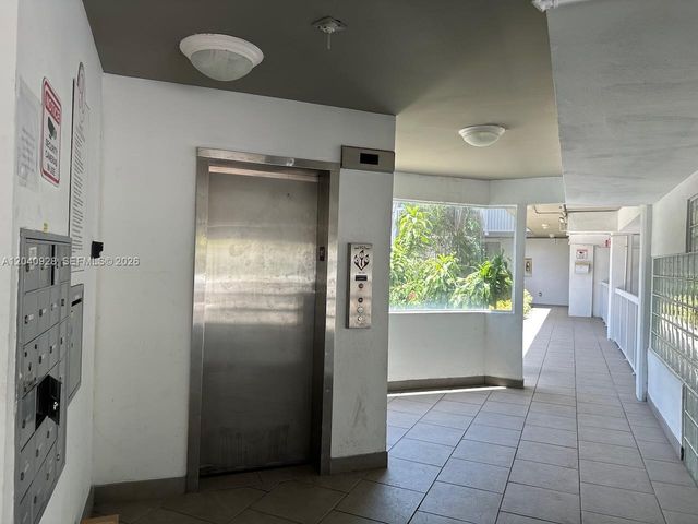 1080 99th St 323, Bay Harbor Islands, FL 33154