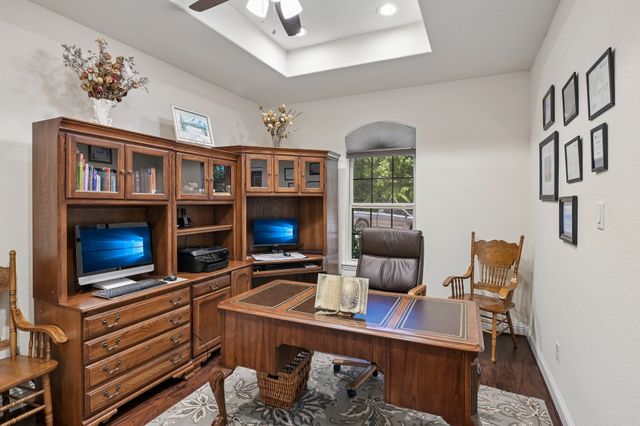 279 Marina Drive, Azle, TX 76020