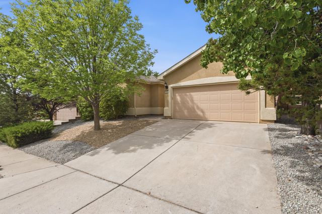 1071 Alegria Road, Los Lunas, NM 87031