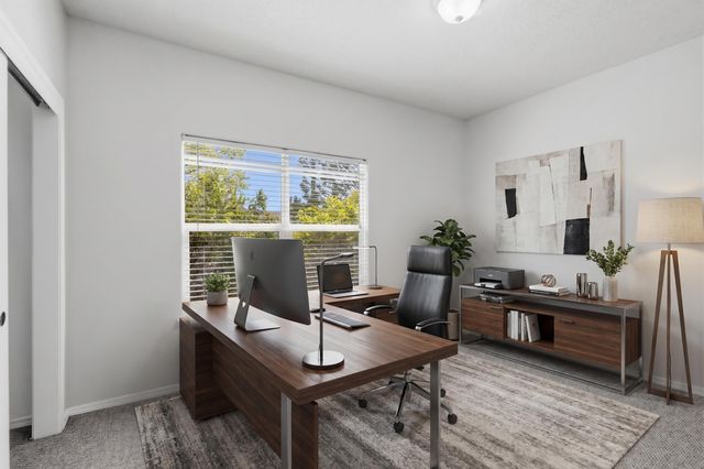 1071 Alegria Road, Los Lunas, NM 87031