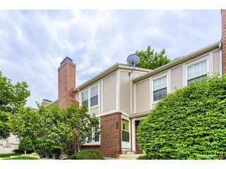 9709 W Chatfield Ave E, Littleton, CO 80128