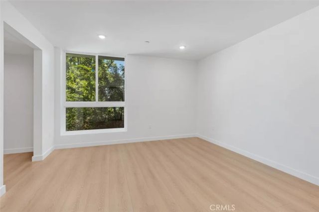 176 N Catalina Avenue 103, Pasadena, CA 91106