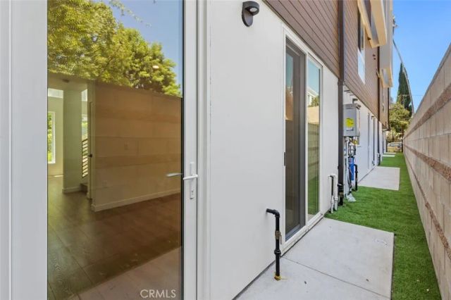 176 N Catalina Avenue 103, Pasadena, CA 91106