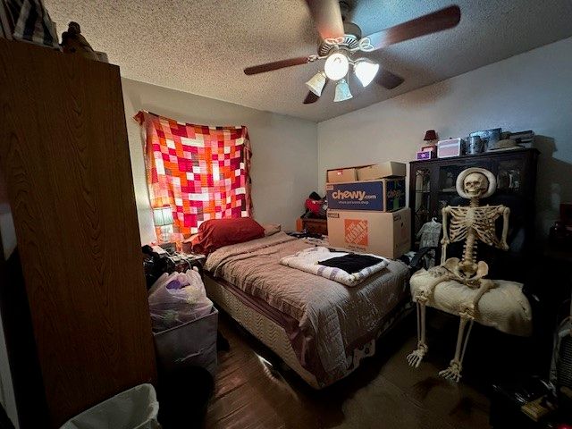 1226 S Clark Road, Cedar Hill, TX 75104