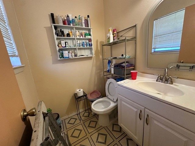 1226 S Clark Road, Cedar Hill, TX 75104