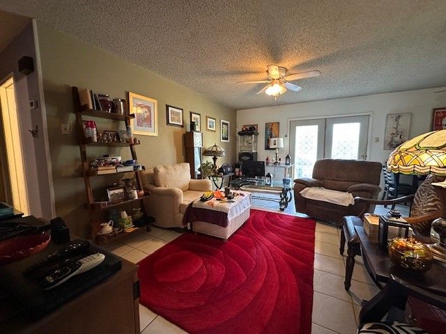 1226 S Clark Road, Cedar Hill, TX 75104