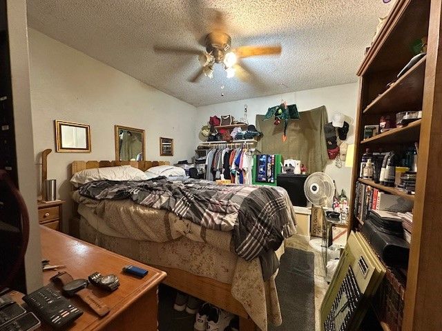 1226 S Clark Road, Cedar Hill, TX 75104