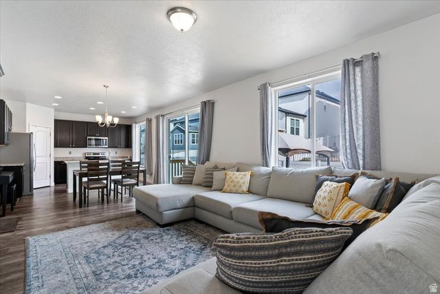 3176 N 1450 E, Layton, UT 84040