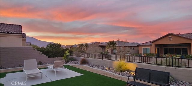 82 Burgundy, Rancho Mirage, CA 92270