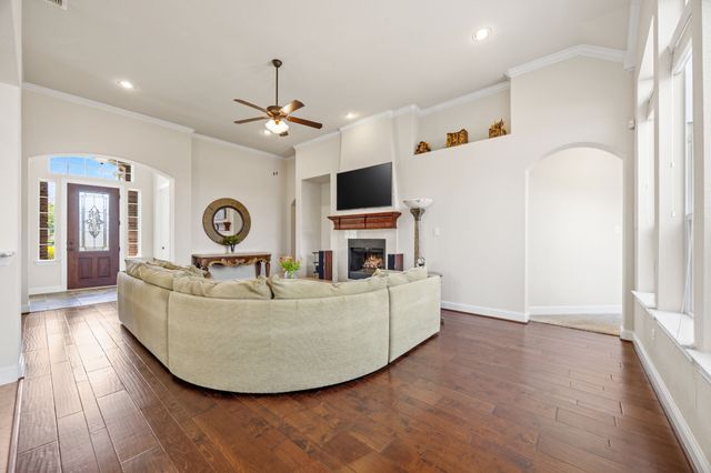 1718 Regents Park Court, Garland, TX 75043