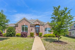 1718 Regents Park Court, Garland, TX 75043