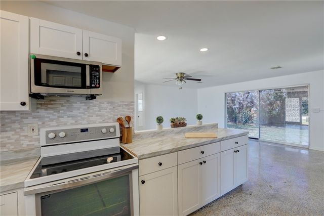 874 Dolores Street, Sebastian, FL 32958