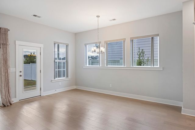 114 Sandy Bend Lane, Summerville, SC 29486