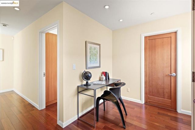 6555 Shattuck Avenue, Oakland, CA 94609