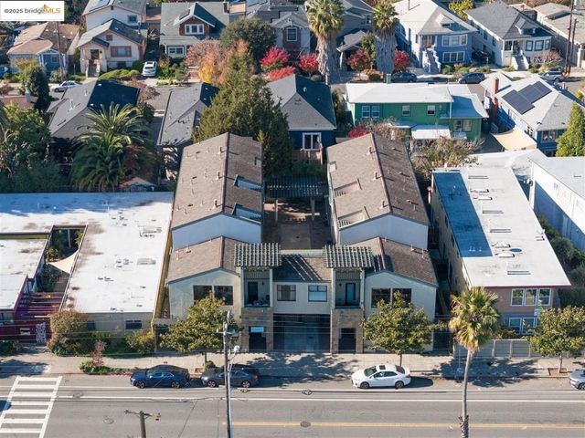 6555 Shattuck Avenue, Oakland, CA 94609