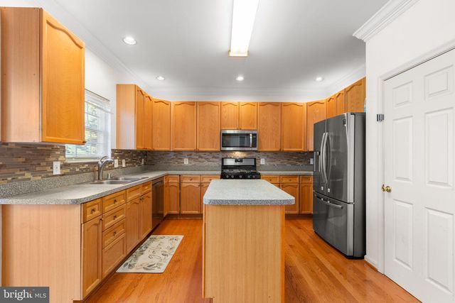 2 BASALT DR, Fredericksburg, VA 22406