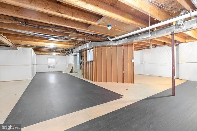 2 BASALT DR, Fredericksburg, VA 22406