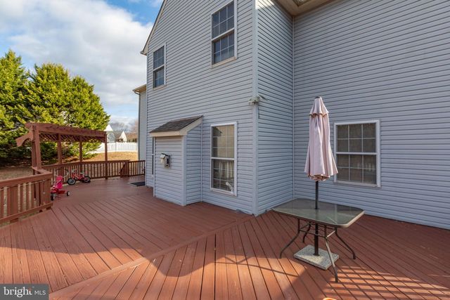 2 BASALT DR, Fredericksburg, VA 22406