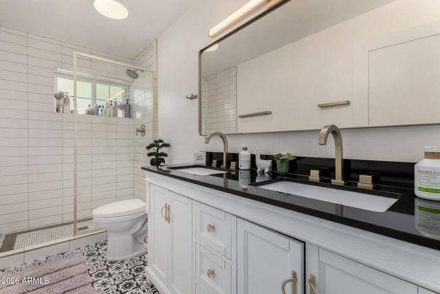 2013 W WINDSOR Avenue, Phoenix, AZ 85009